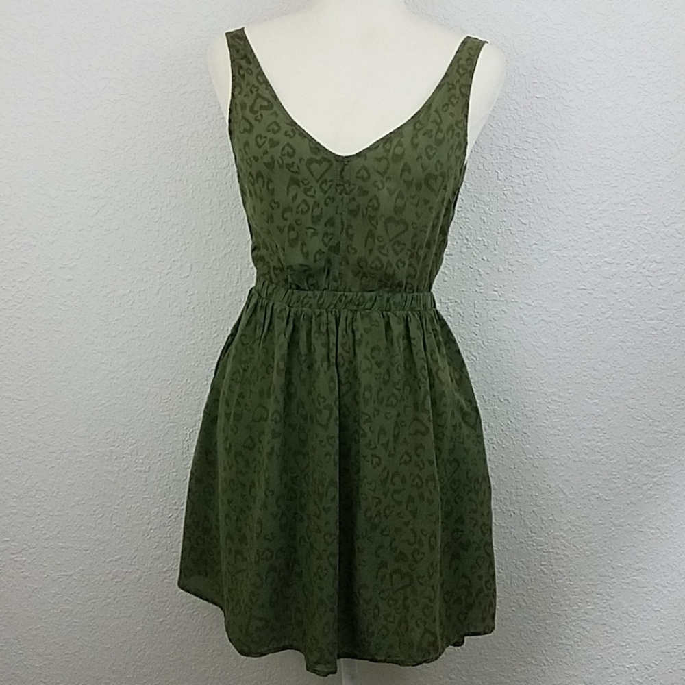 divided H&M sleeveless dress sz 6 cut out knot